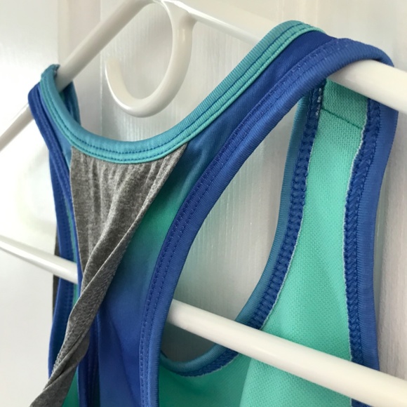Old Navy Active gray blue green Go Dry Sports Tank Bra Girls 10 / 12 (Big Kids) - Picture 15 of 16